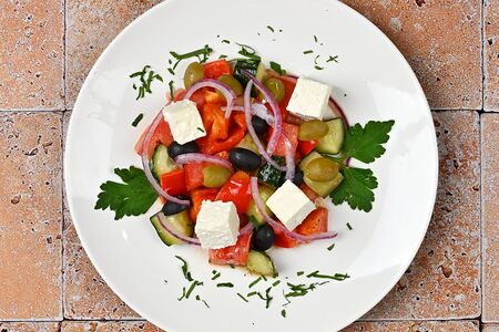 Салат греческий