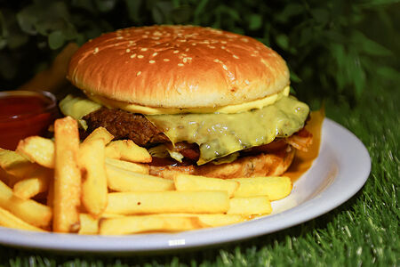 Бургер Пекано