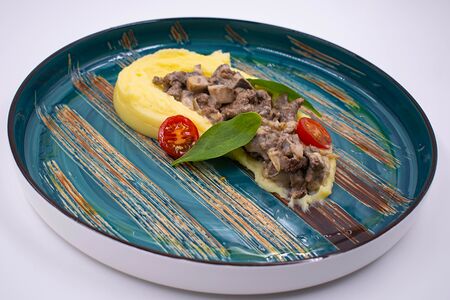 Бефстроганов