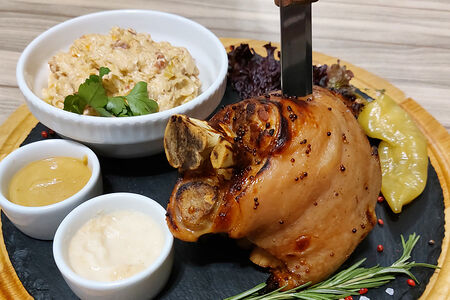 Баварская свиная рулька