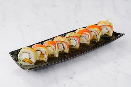 Ролл манго-авокадо