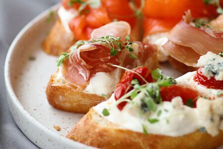 Ассорти сет из трех видов брускетт