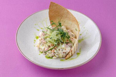 Оливье с колбасой халяль