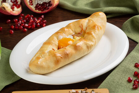 Хачапури по-аджарски