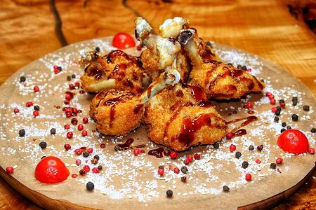 Куриные крылышки в медовом соусе