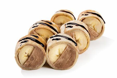 Сливочный ролл с шоколадной пастой