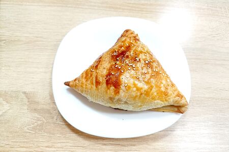 Самса из говядины