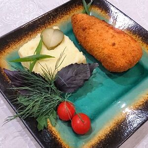 Котлета по-домашнему с пюре