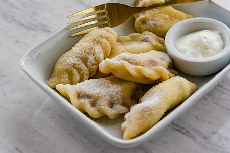 Вареники с вишней