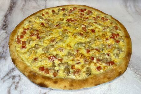 Пицца Курица-помидоры