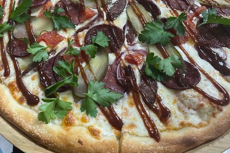 Пицца Охотничья барбекю средняя