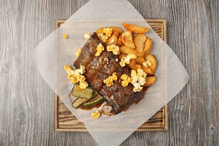 Ребра в соусе медовый-терияки