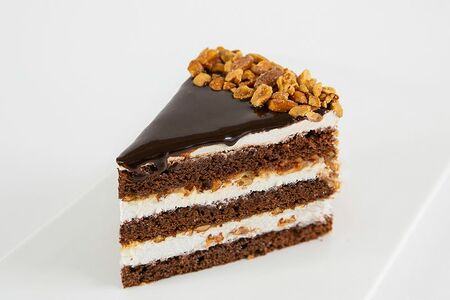 Торт Сникерс