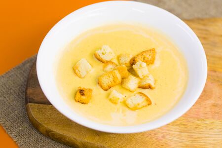 Крем-суп сырный с овощами