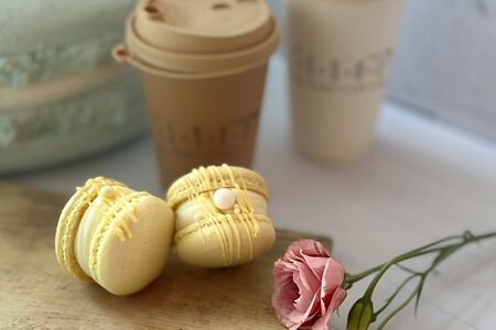 Макарон Лимонный чизкейк