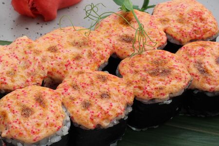 Чикен спайси маки