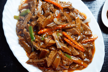 Говядина в соевом соусе