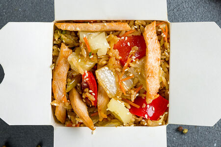 Вок По Тайски с Рисом