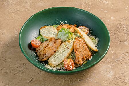 Цезарь с курицей