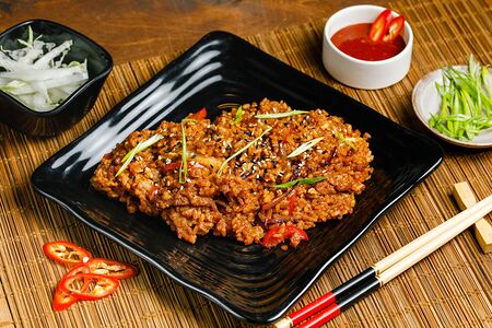 Вок Рис и кимчи