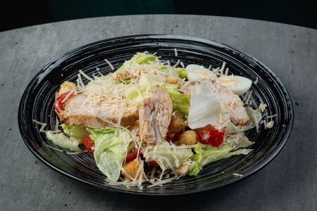 Цезарь с курицей