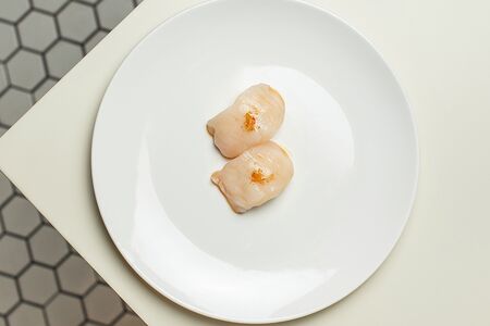 Суши Гребешок