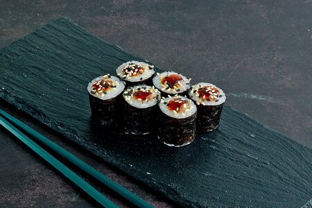 Ролл с курицей