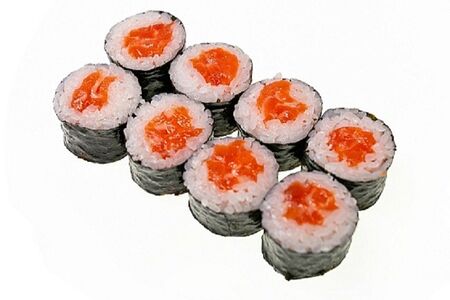 Маки с копченым лососем