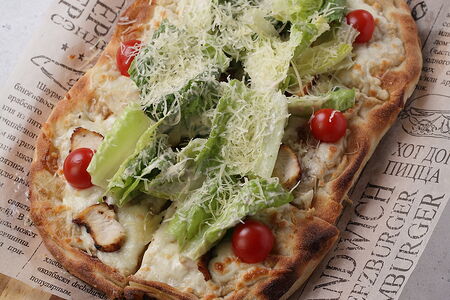 Пицца Куриный Цезарь