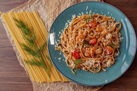 Паста Средиземноморская с креветками