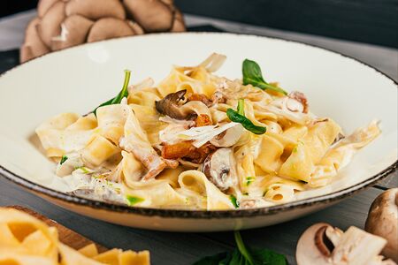 Паппарделле с лесными грибами