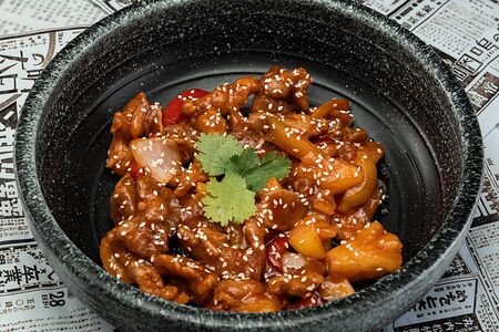 Свинина в кисло-сладком соусе