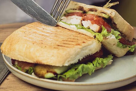 Чиабатта с куриной грудкой