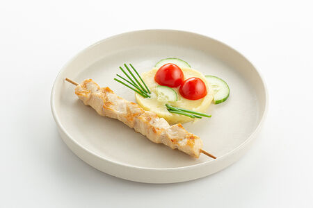 Шашлычки из куриного филе с картофельным  пюре