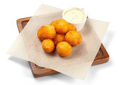 Сырные шарики с халапеньо