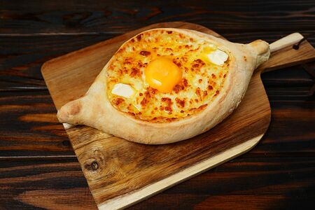 Хачапури по-аджарски