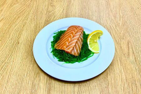 Сашими лосось