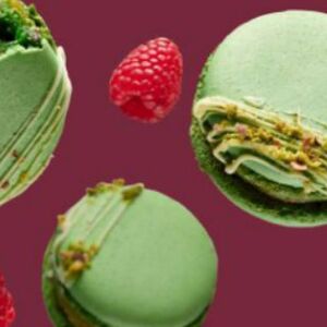 Десерт Macarons Фисташковый с малиной big