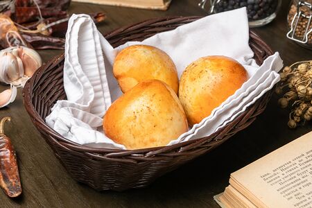 Маленький пирожок с дичью