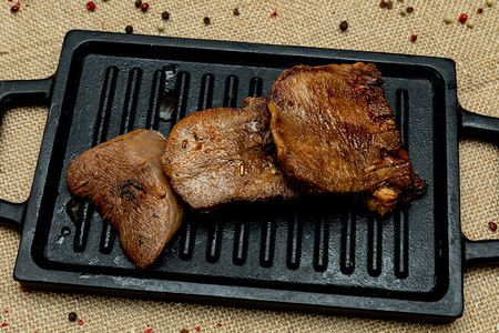 Шашлык из говяжьего языка