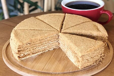 Медовик домашний