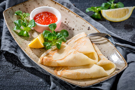 Блины с лососевой икрой