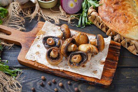 Шампиньоны на мангале