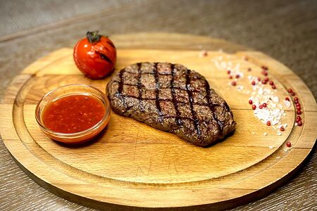 Стейк из молодого бычка