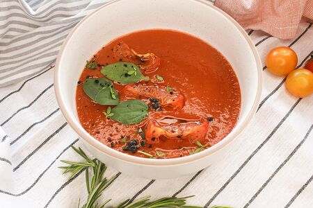 Томатный крем-суп