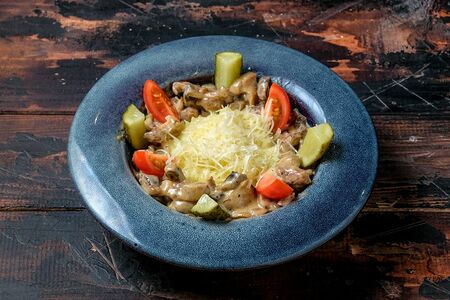 Бефстроганов из телятины