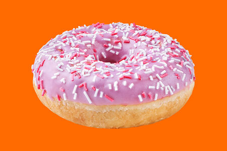 Изделие х/б жареное Тм bakerton: Донат глазированный Ягодный микс с ягодной начинкой