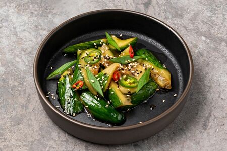 Битые огурцы по-азиатски