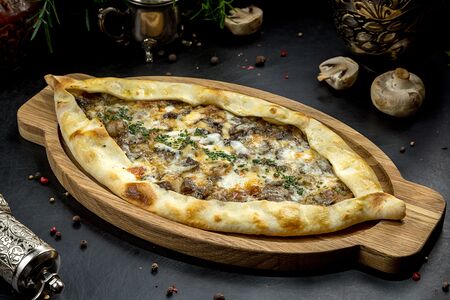 Пиде с грибами