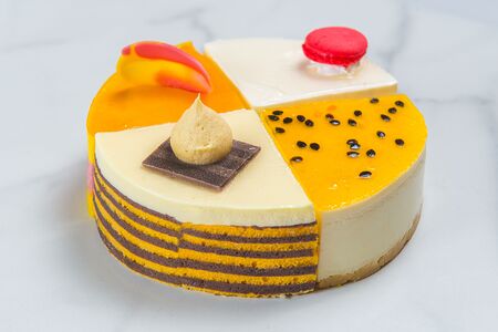 Мини-торт Фруктово-ягодное ассорти